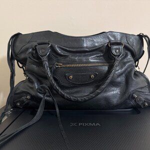 Authentic Balenciaga Classic City Medium